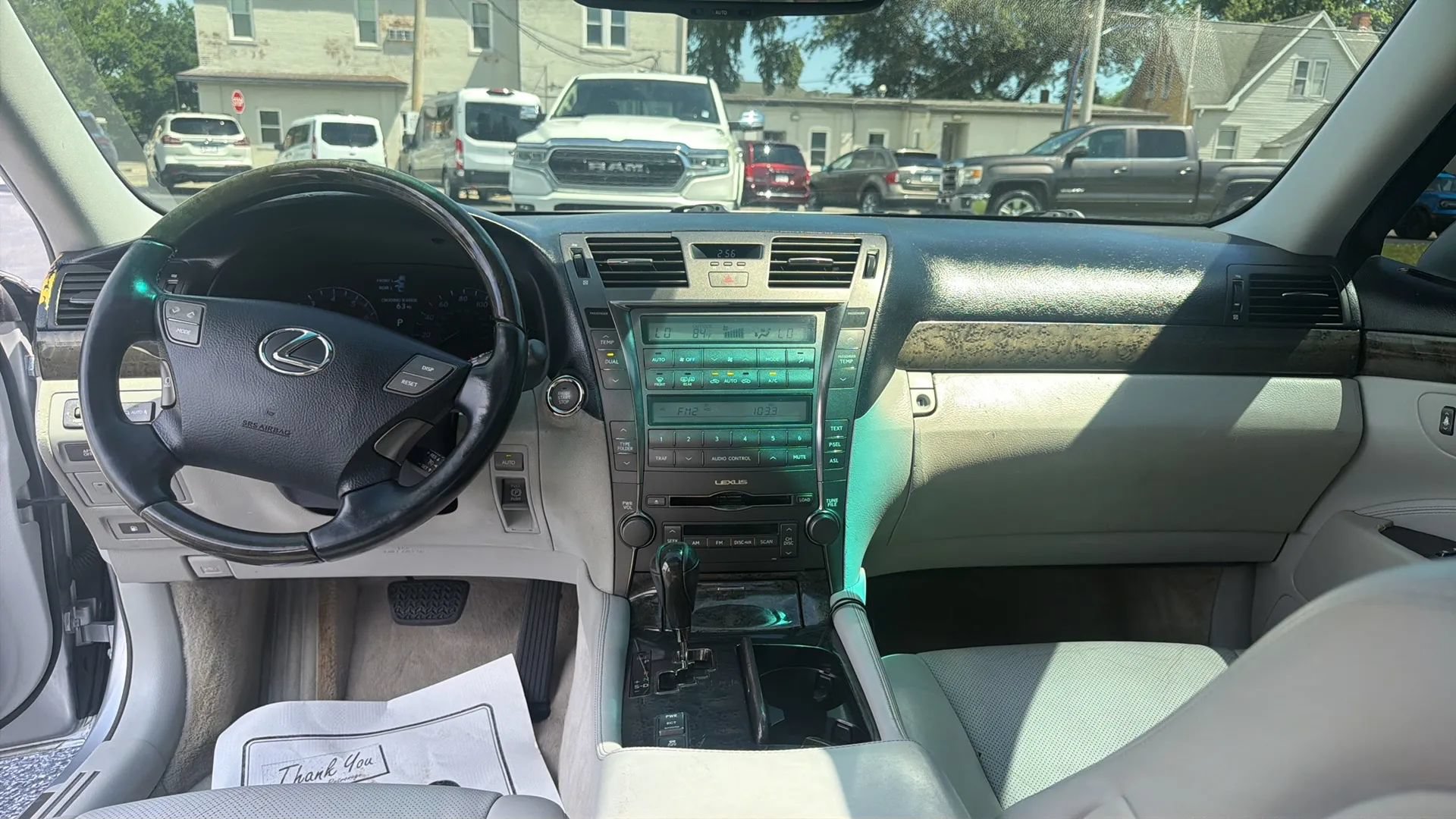 Used 2007 Lexus LS 460 w/ Comfort Pkg RWD image 12