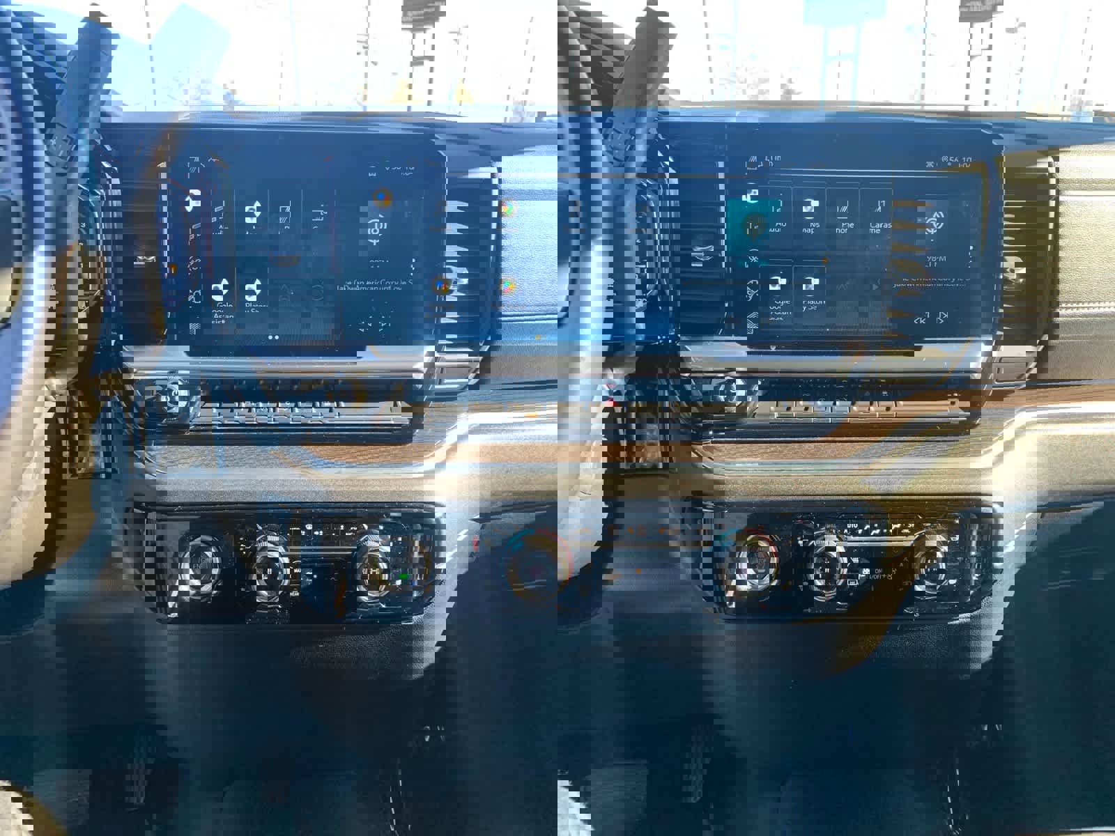 Certified 2022 Chevrolet Silverado 1500 LT image 25