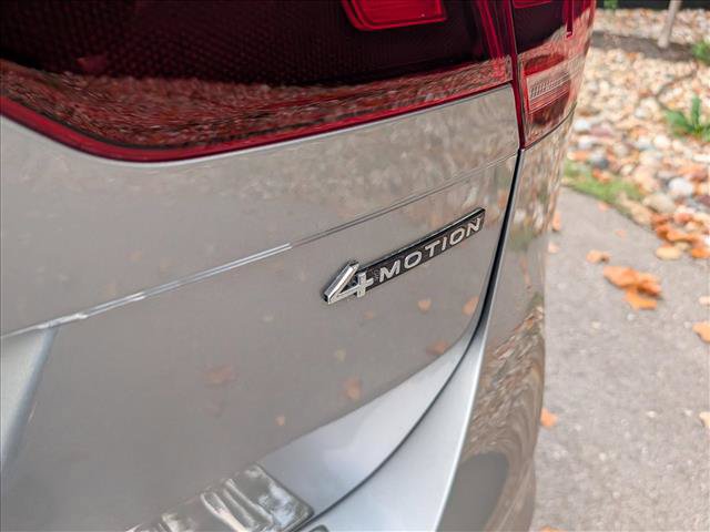 Certified 2022 Volkswagen Tiguan SE AWD/4WD image 19