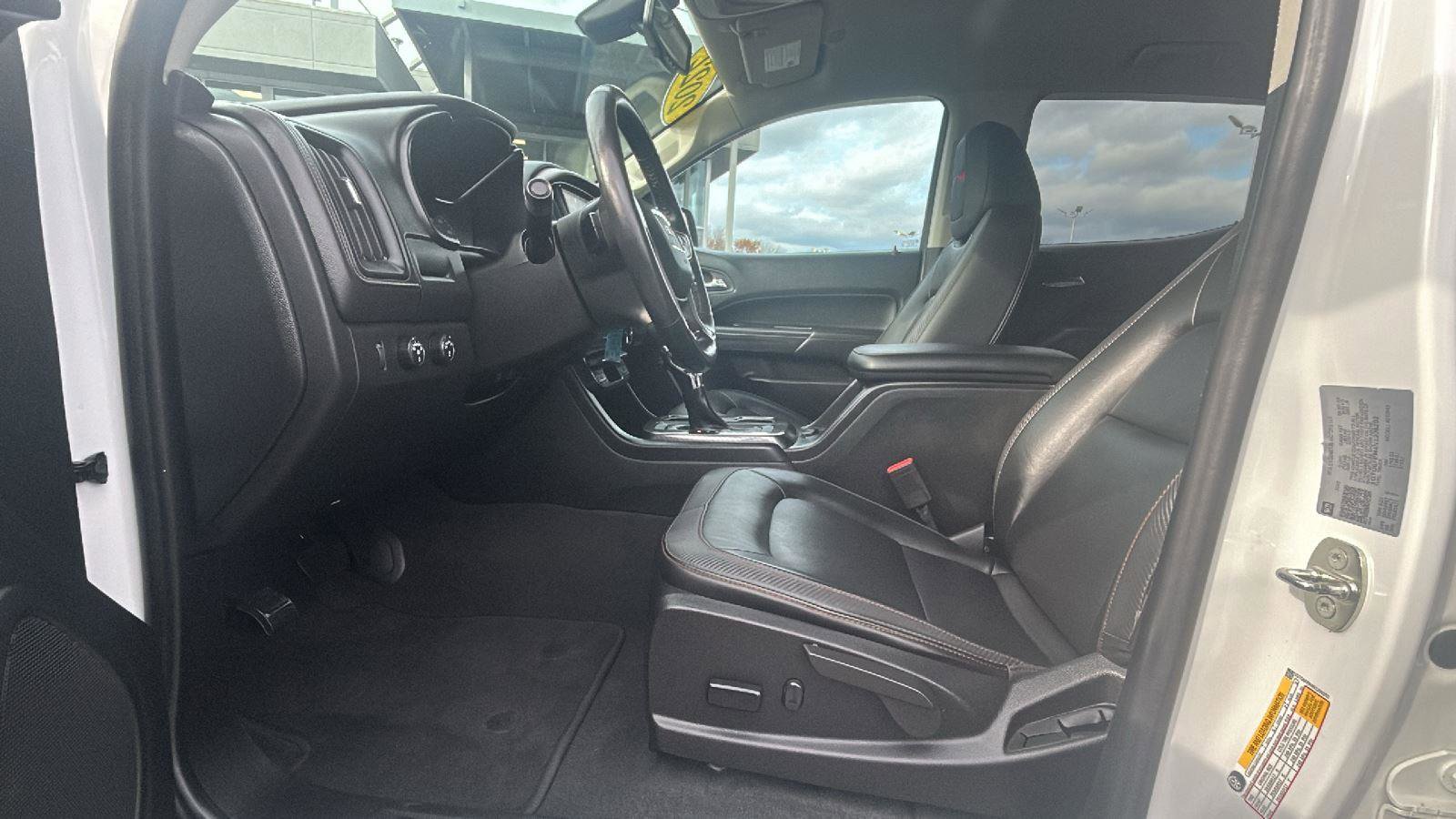 Certified 2022 GMC Canyon AT4 w/ Trailering Package image 28