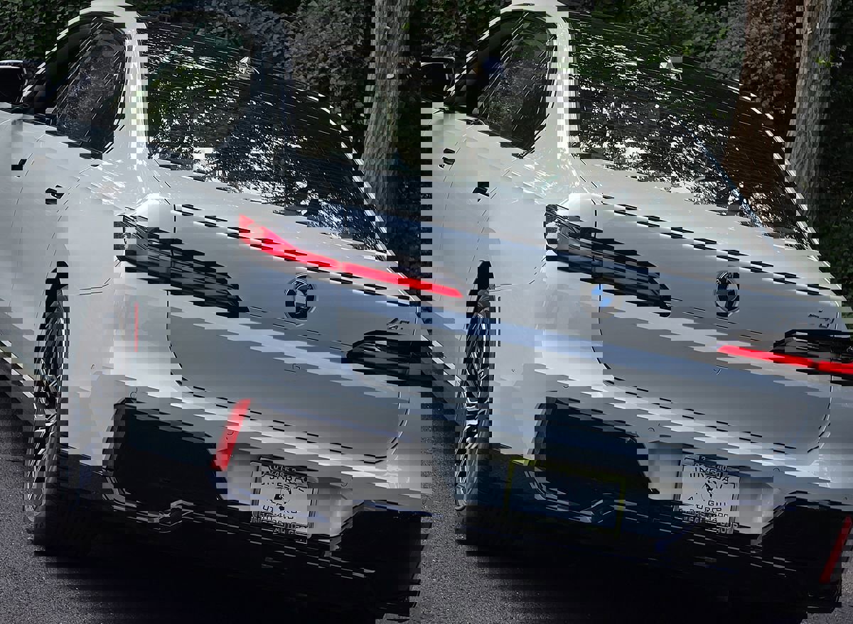 Used 2023 BMW 740i image 79