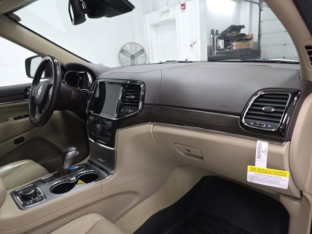 Used 2021 Jeep Grand Cherokee Overland image 31