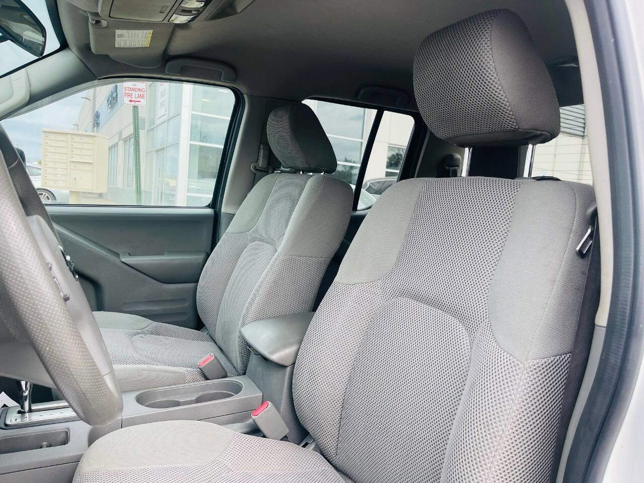Used 2017 Nissan Frontier S w/ S Work Truck Package (4X4) image 18
