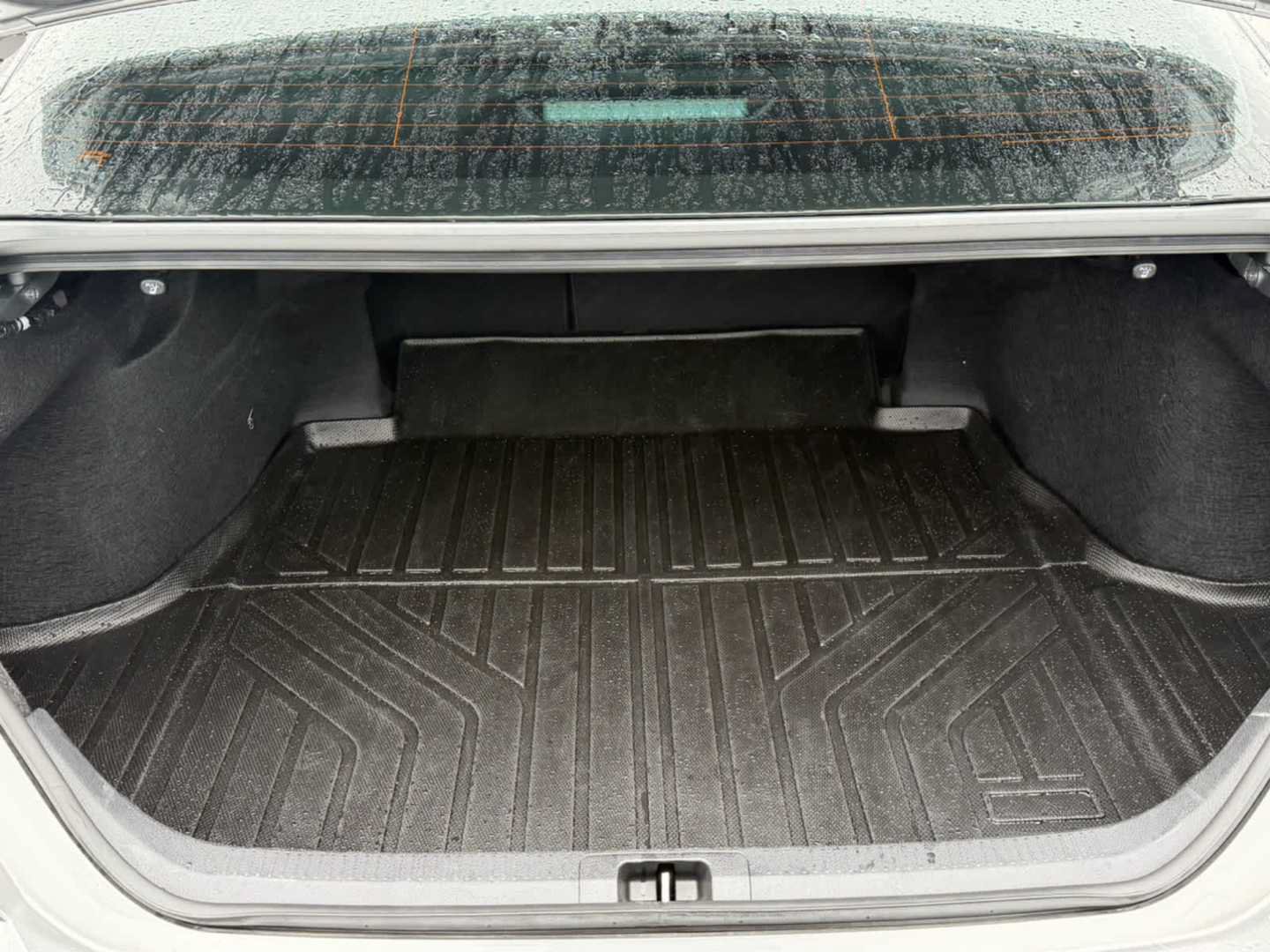 Used 2025 Toyota Camry SE w/ Convenience Package FWD image 24