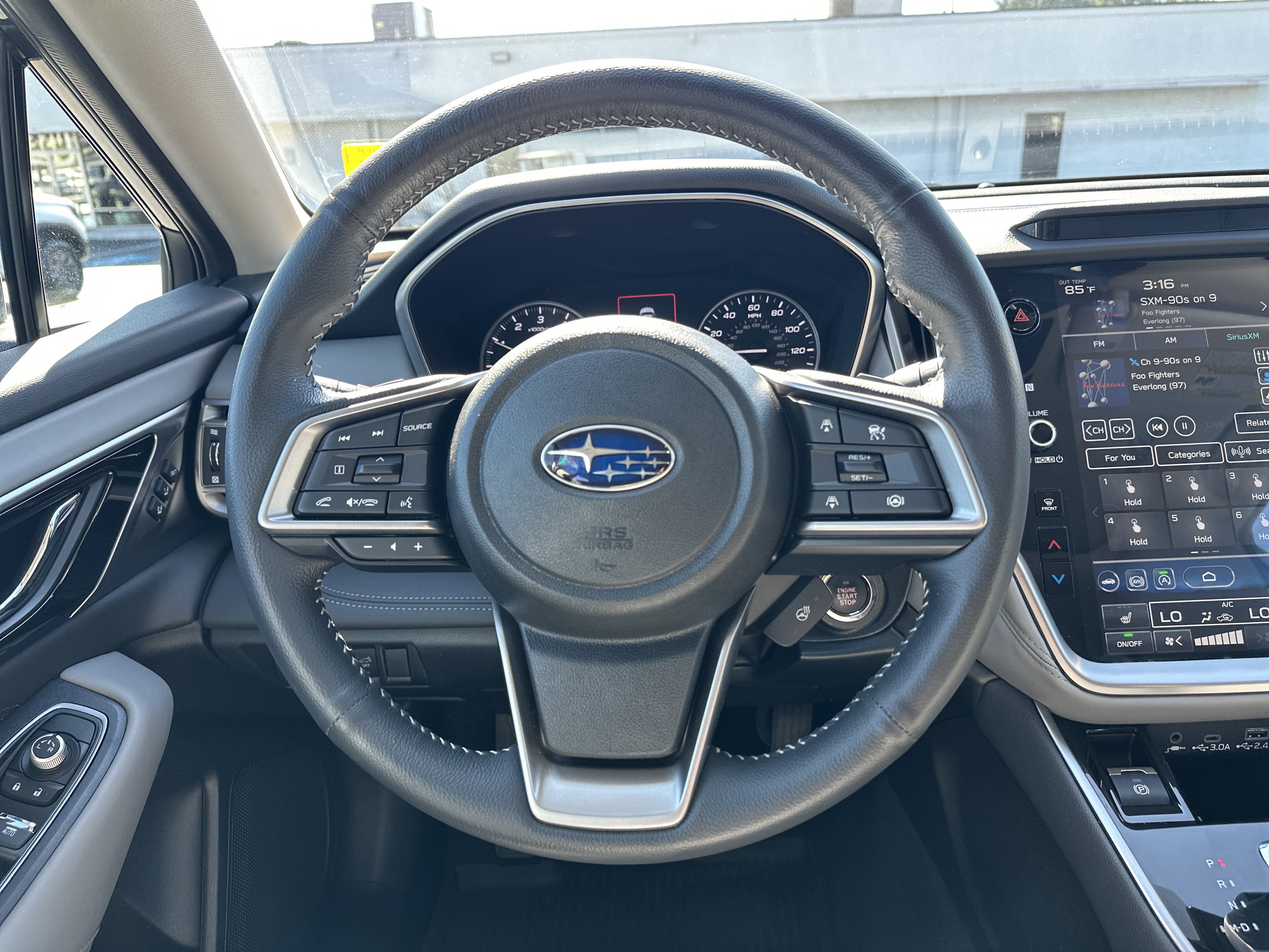 Used 2025 Subaru Outback Limited w/ Popular Package #2 AWD/4WD image 18