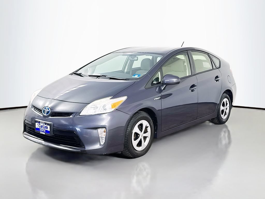 Used 2014 Toyota Prius Two FWD image 3