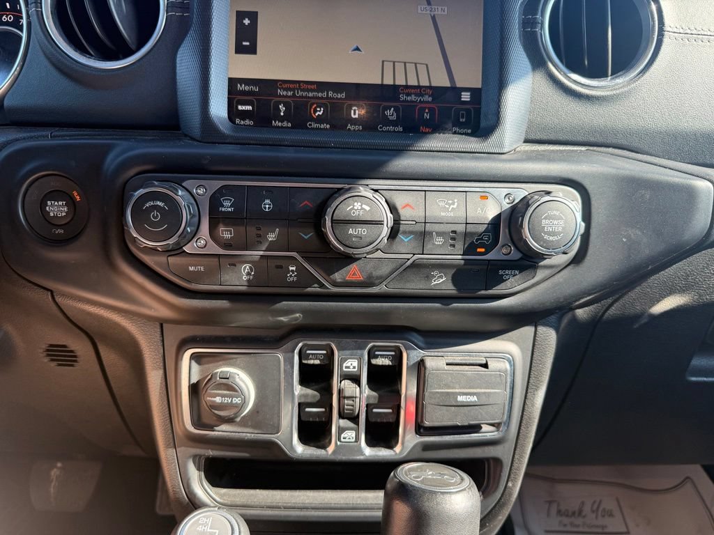 Used 2019 Jeep Wrangler Unlimited Sahara AWD/4WD image 15