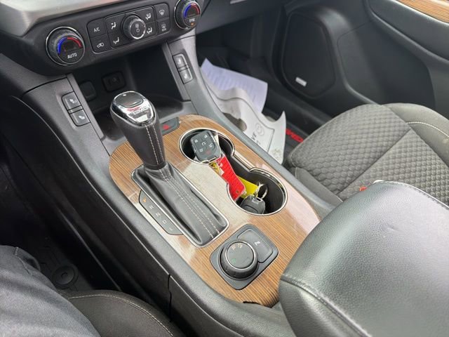 Used 2017 GMC Acadia SLE w/ Driver Alert Package I image 31