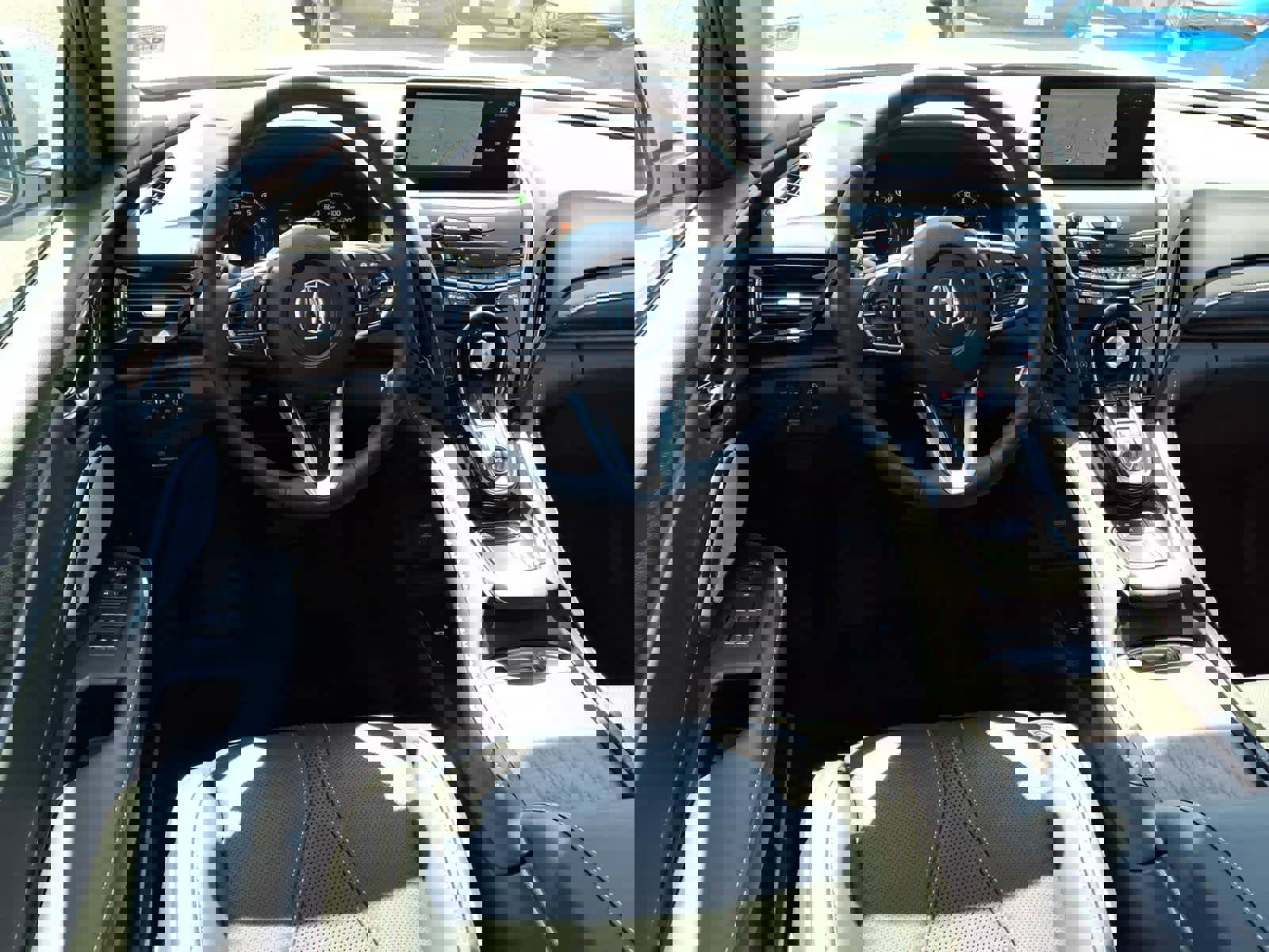 Certified 2023 Acura RDX AWD w/ Advance Package image 9