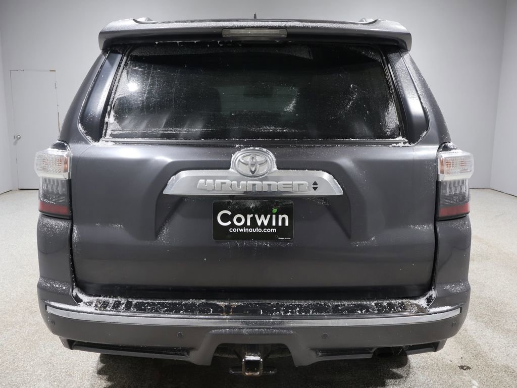 Used 2021 Toyota 4Runner Limited image 16
