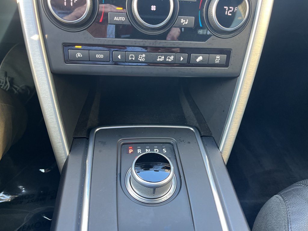 Used 2016 Land Rover Discovery Sport HSE AWD/4WD image 24
