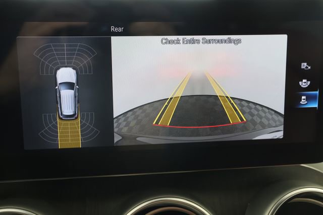 Used 2022 Mercedes-Benz GLC 300 4MATIC w/ AMG Line image 16