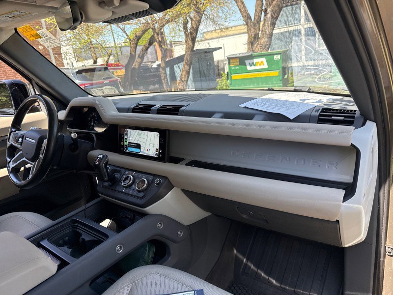 Used 2020 Land Rover Defender 110 S image 25