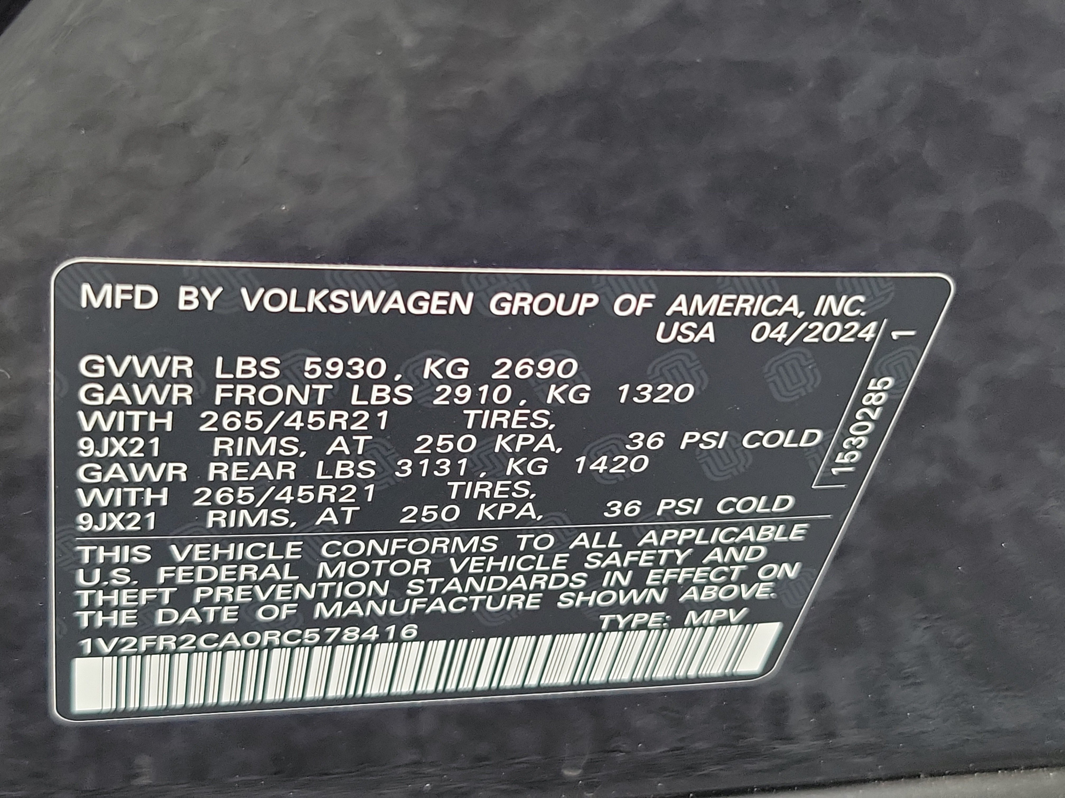 Used 2024 Volkswagen Atlas SEL Premium R-Line AWD/4WD image 32