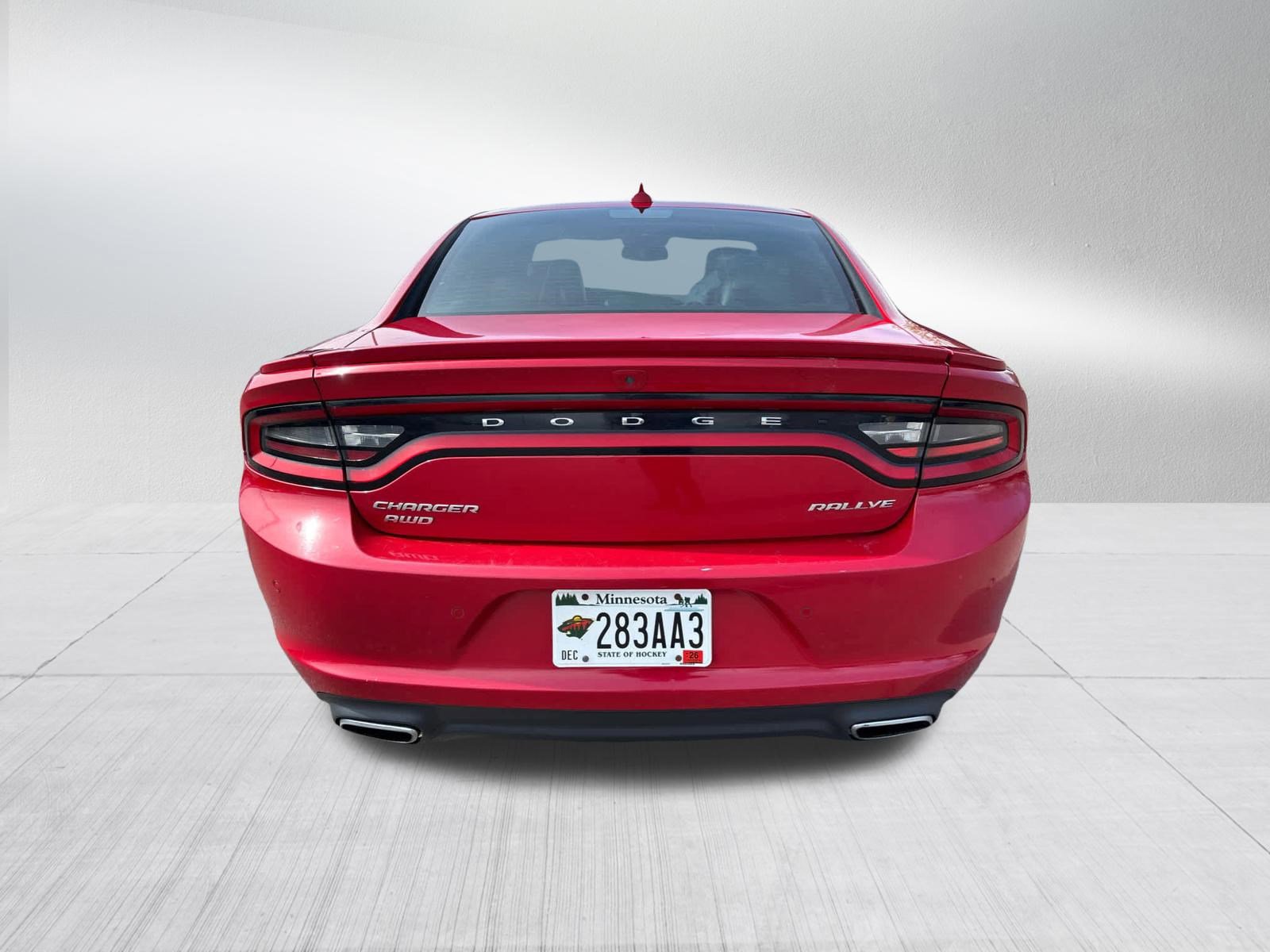 Used 2015 Dodge Charger SXT w/ AWD Plus Group image 4