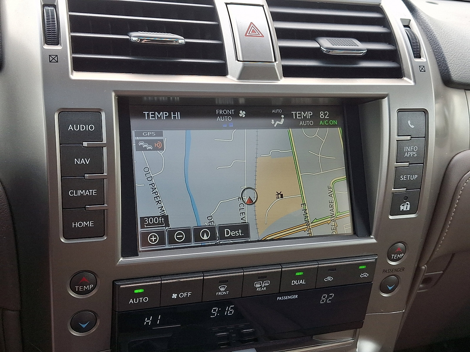 Used 2018 Lexus GX 460 w/ Navigation Package AWD/4WD image 16