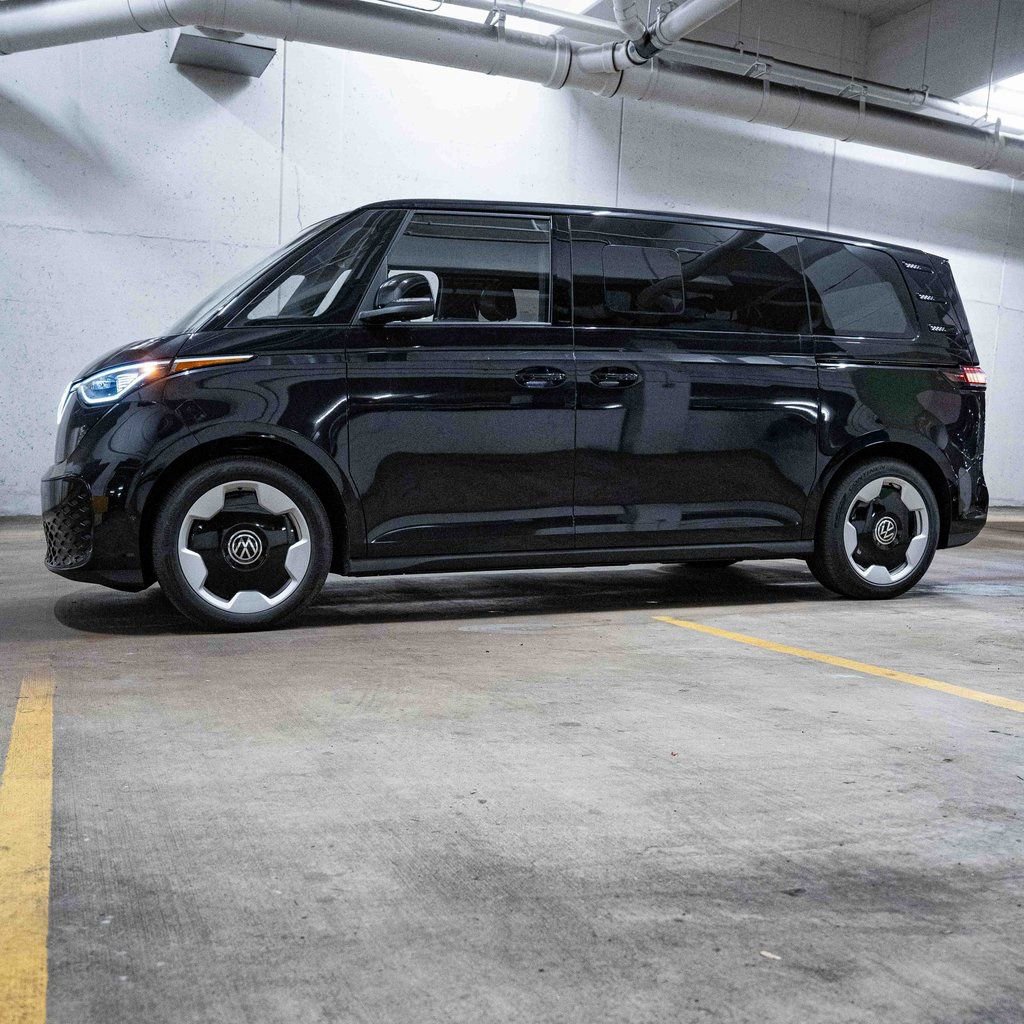 New 2025 Volkswagen ID. Buzz Pro S image 3