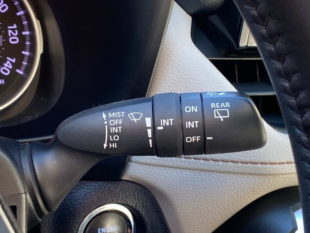Used 2021 Toyota RAV4 XLE Premium FWD image 19
