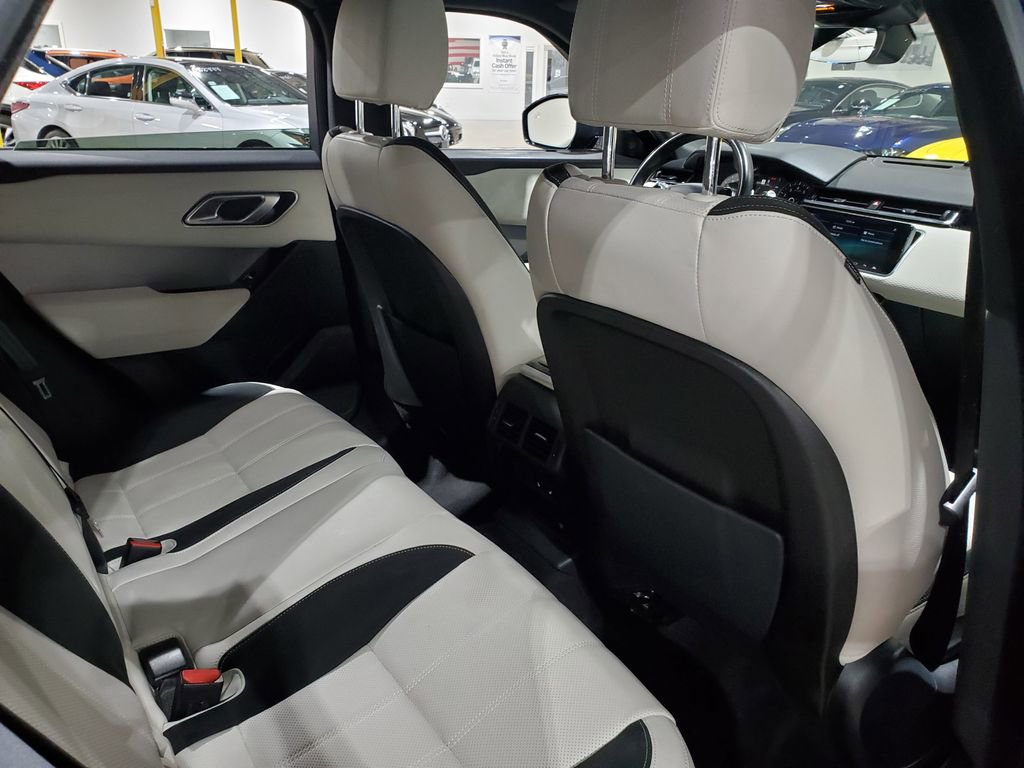 Used 2020 Land Rover Range Rover Velar R-Dynamic S image 20