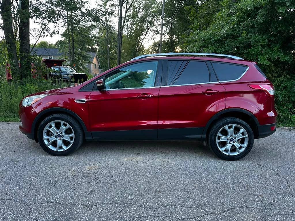 Used 2015 Ford Escape Titanium FWD image 3