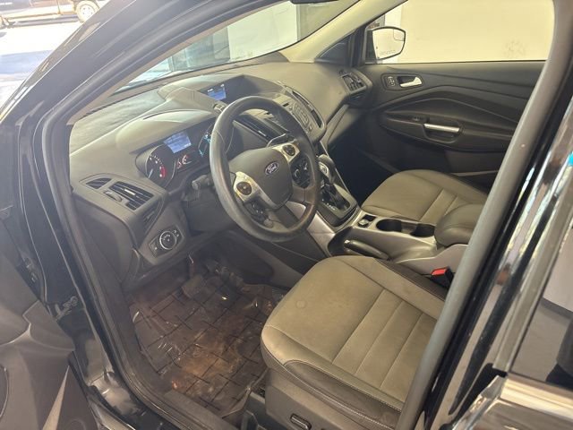 Used 2015 Ford Escape SE AWD/4WD image 14