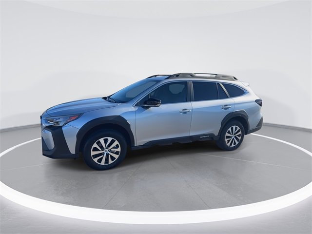 Used 2024 Subaru Outback Premium image 4