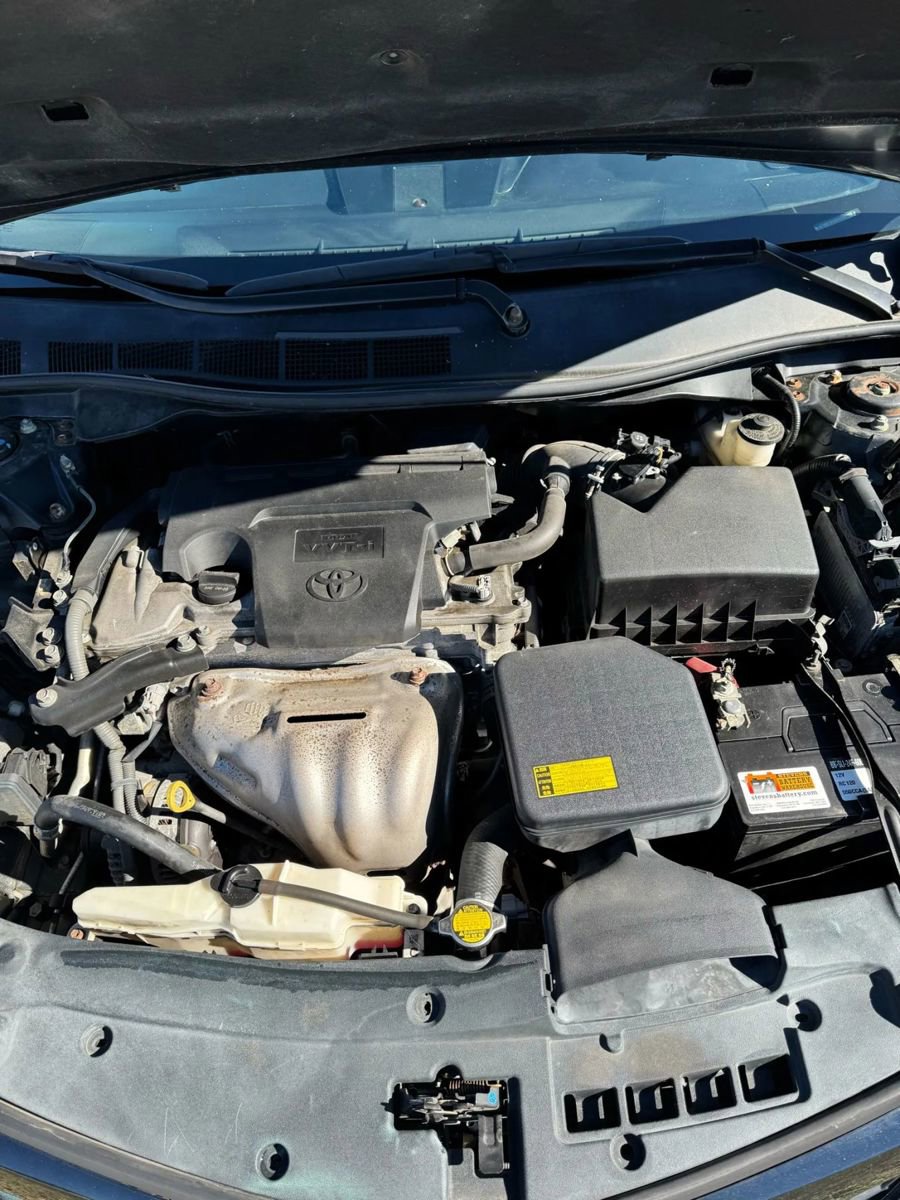 Used 2014 Toyota Camry SE w/ Leather Package image 22