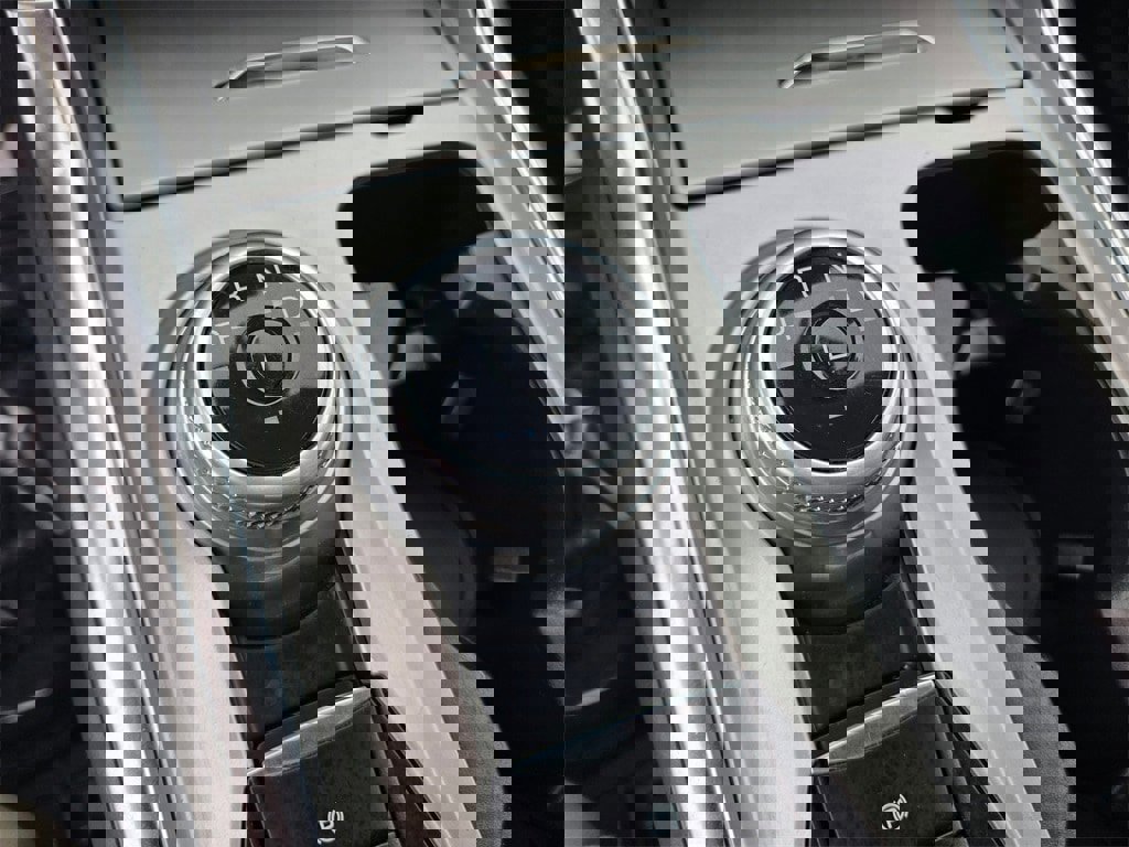 Used 2022 Ford Explorer Platinum w/ Equipment Group 601A image 20