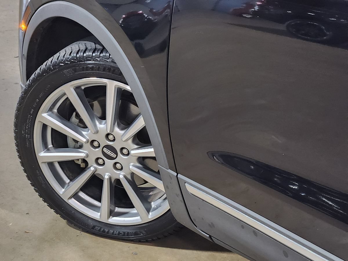 Used 2019 Lincoln MKC Reserve w/ MKC Technology Package FWD image 23
