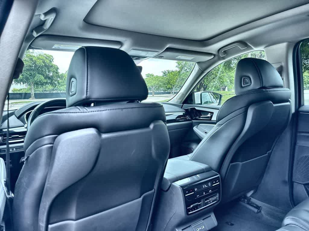 Used 2023 Acura MDX SH-AWD image 23
