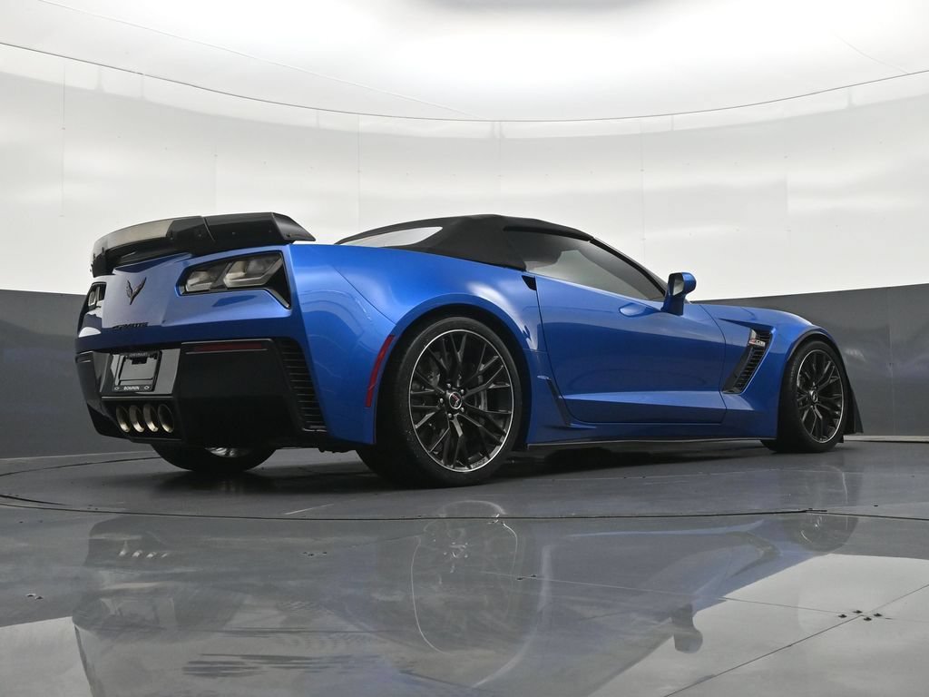 Used 2016 Chevrolet Corvette Z06 w/ 3LZ Preferred Equipment Group RWD image 27