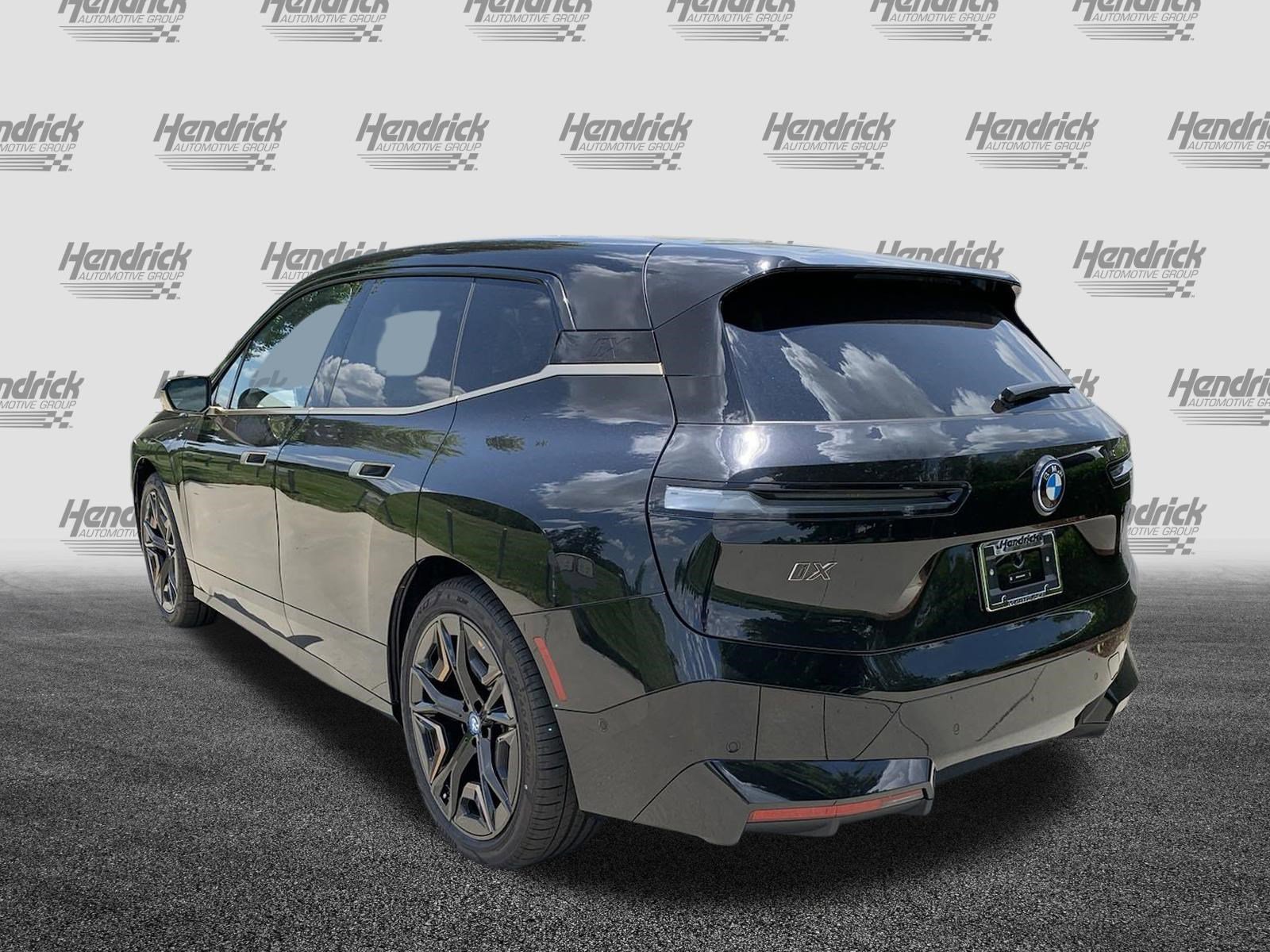 Used 2025 BMW iX M60 AWD/4WD image 7