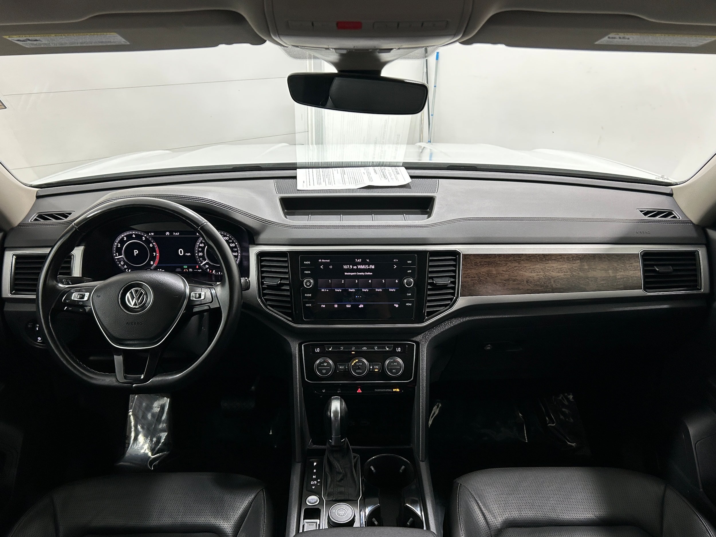 Used 2019 Volkswagen Atlas SEL Premium AWD/4WD image 14