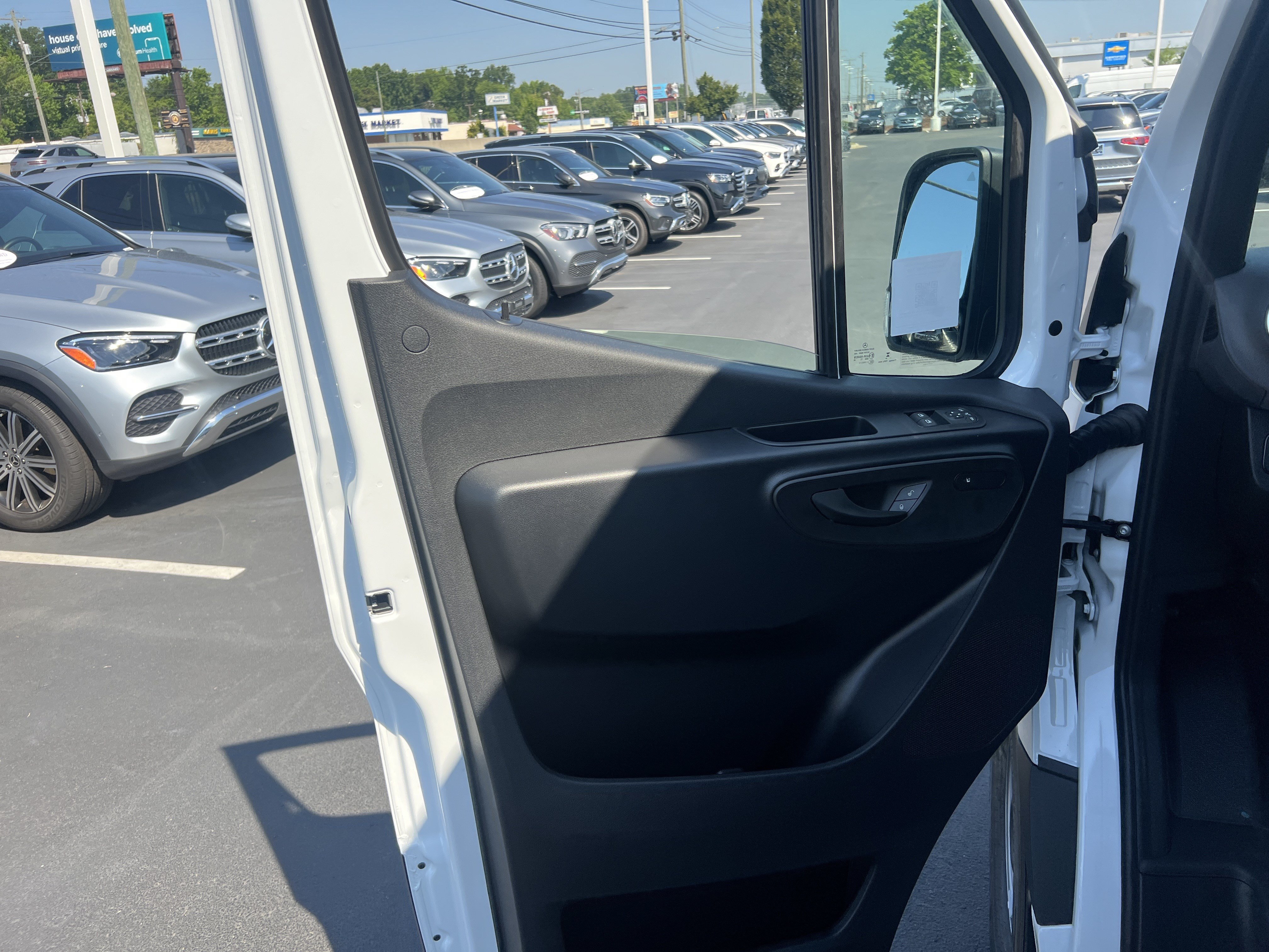 New 2026 Mercedes-Benz Sprinter 2500 image 14