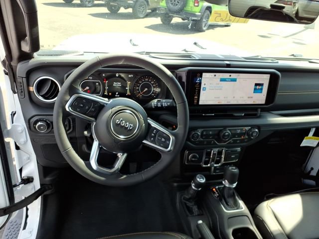 New 2026 Jeep Wrangler Unlimited Sahara AWD/4WD image 9