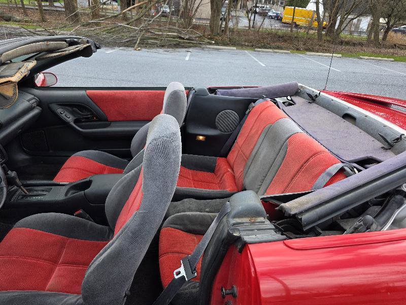 Used 1996 Chevrolet Camaro Z28 image 12