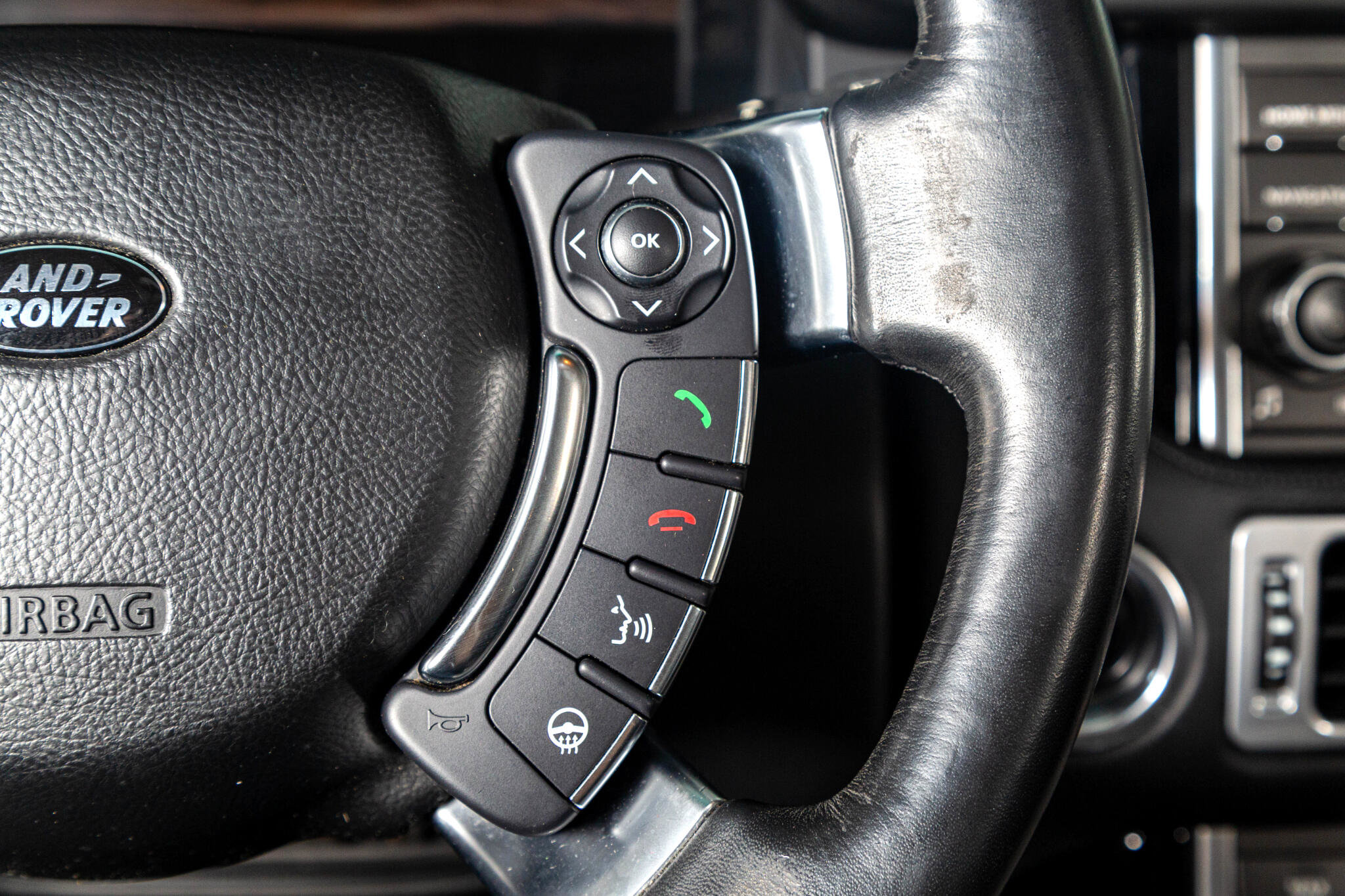 Used 2011 Land Rover Range Rover Autobiography image 38