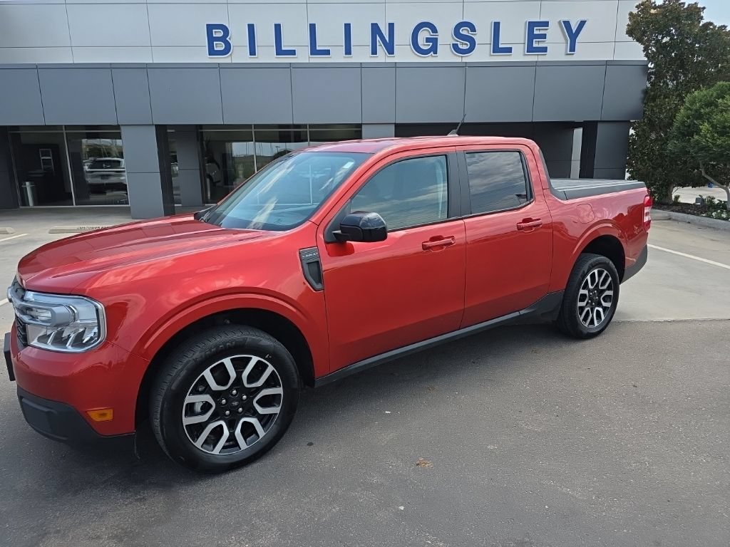 Used 2024 Ford Maverick Lariat FWD video 1