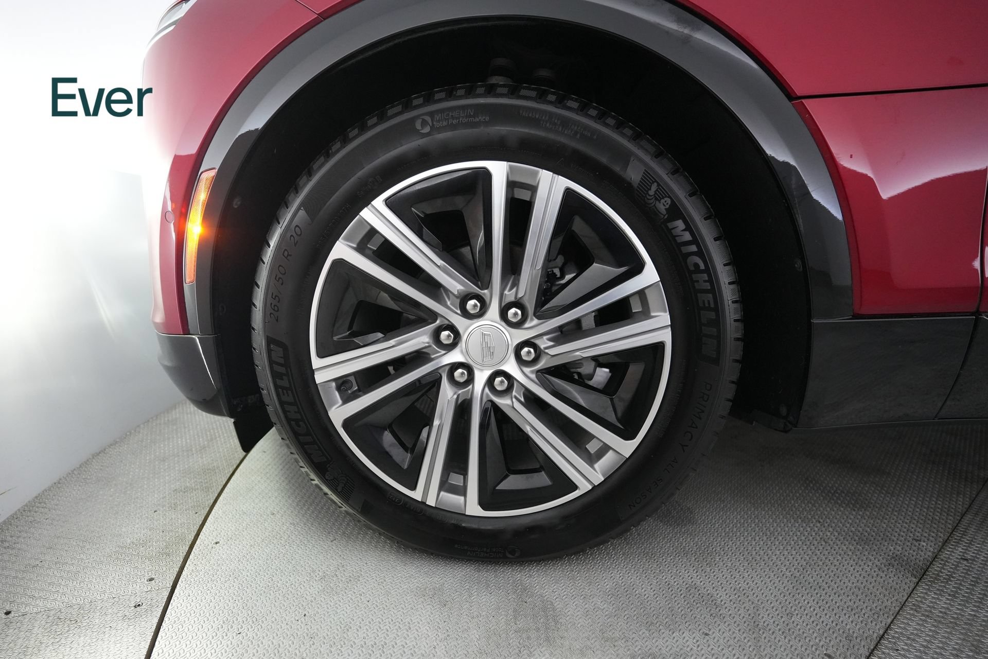 Used 2024 Cadillac Lyriq Luxury AWD/4WD image 19