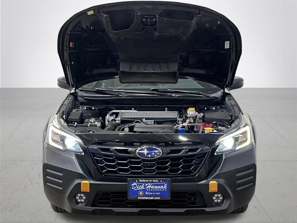 Used 2022 Subaru Outback Wilderness w/ Wilderness Package AWD/4WD image 5