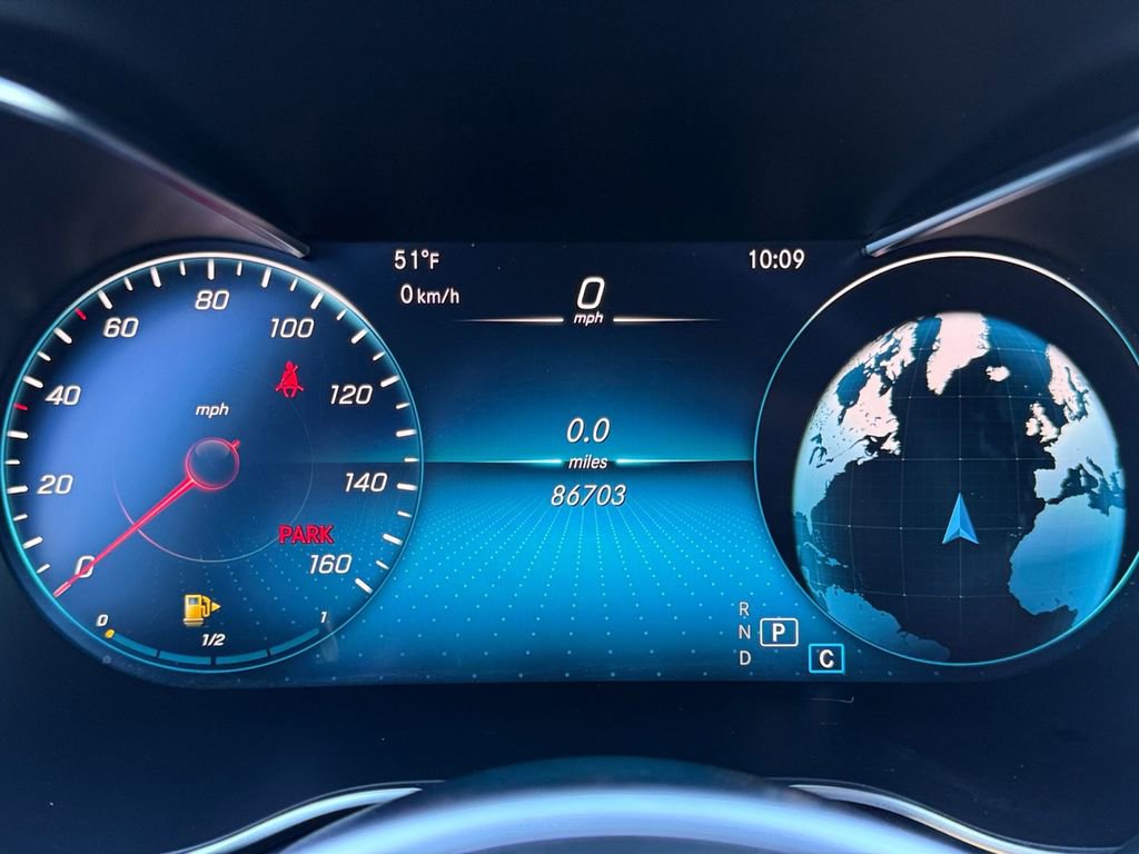 Used 2020 Mercedes-Benz GLC 300 4MATIC Coupe image 14