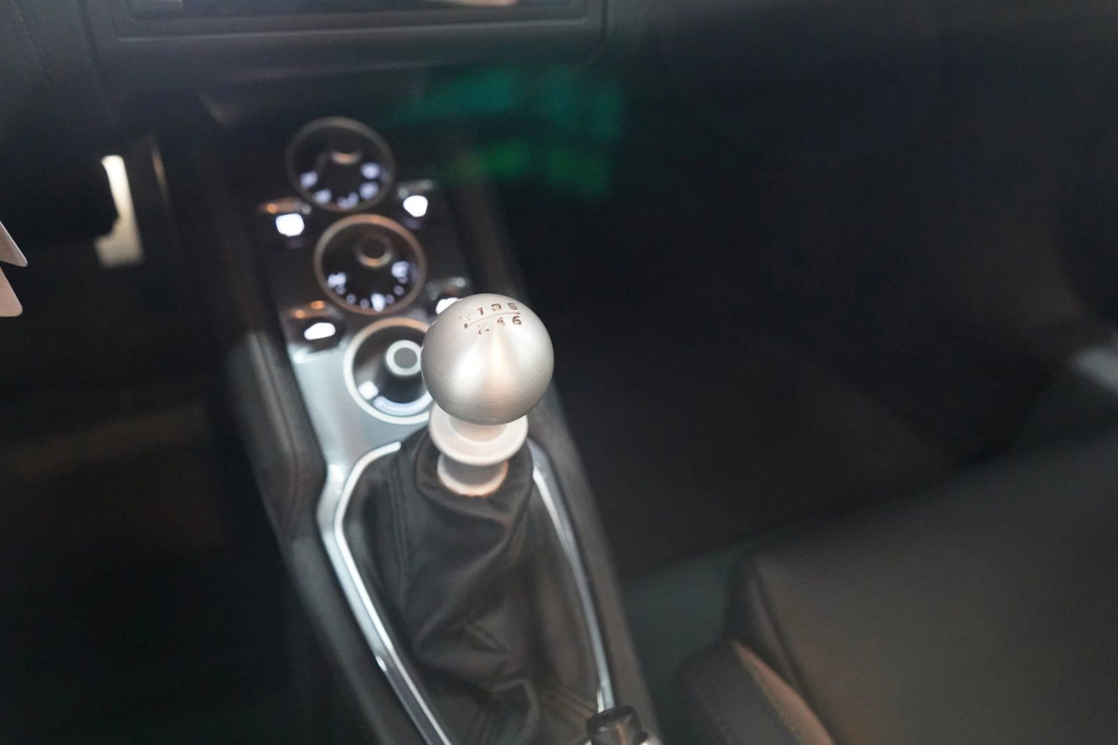 Used 2017 Lotus Evora 400 RWD image 11