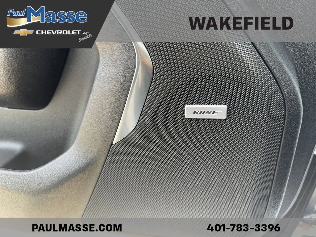 Used 2022 Chevrolet Suburban RST w/ Luxury Package image 17