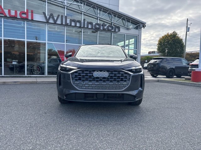 New 2025 Audi Q5 Prestige image 8