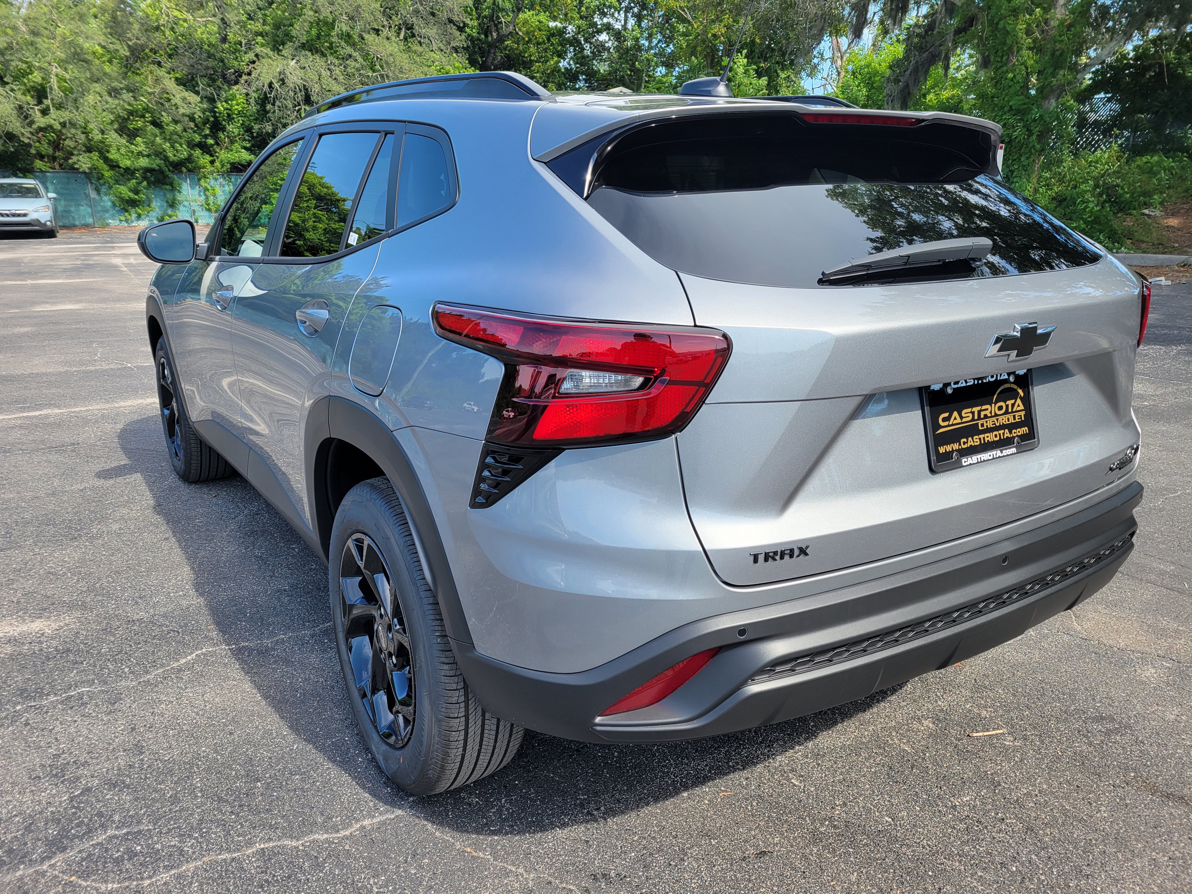 New 2026 Chevrolet Trax LT w/ Driver Confidence Package FWD image 8