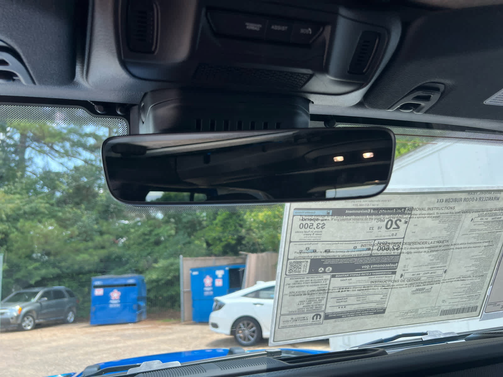 New 2025 Jeep Wrangler Unlimited Rubicon w/ Technology Group image 35