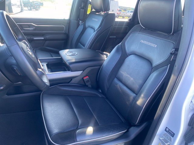 Used 2023 RAM 1500 Laramie AWD/4WD image 10