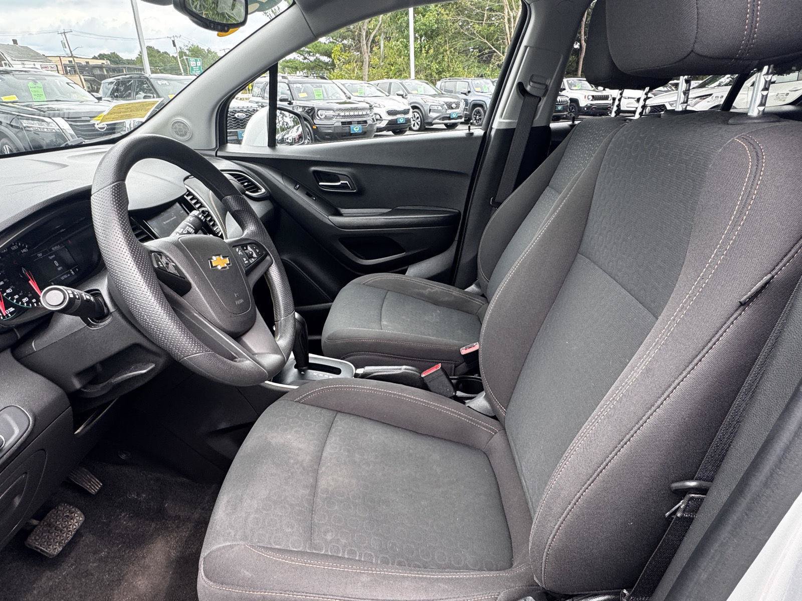 Certified 2022 Chevrolet Trax LS w/ Tint and Cruise Package AWD/4WD image 12