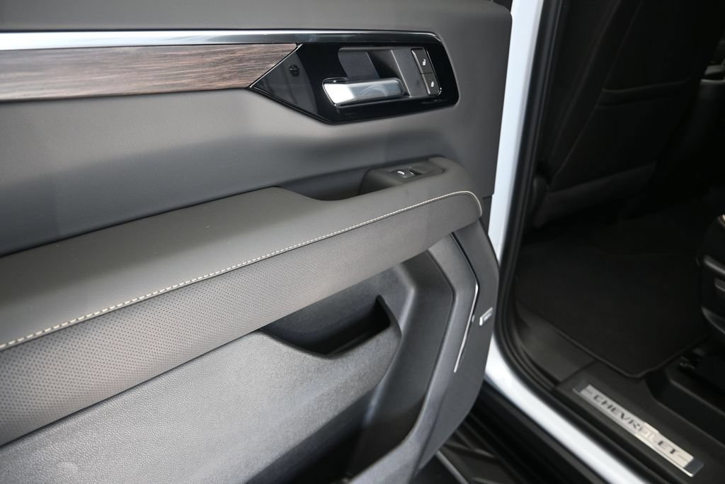 New 2026 Chevrolet Tahoe Premier w/ Sun And Tow Package RWD image 15