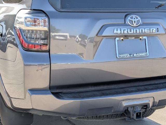 Used 2022 Toyota 4Runner SR5 RWD image 8